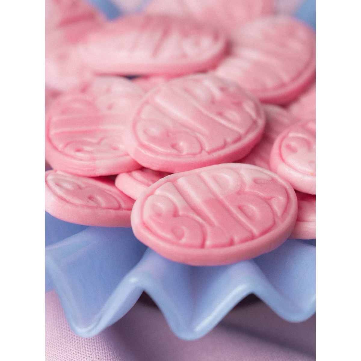 BUBS Sour Diamond Strawberry Vanilla 156g 2 BUBS Sour Diamond Strawberry Vanilla 156g - Image 2